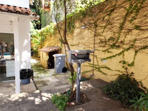 Imagem 8 de 30 de Casa Jardim América, 4 Dormitorios, 2 Suítes, 5 Vagas - Piscina, Churrasqueira, 500m² - Reo217241