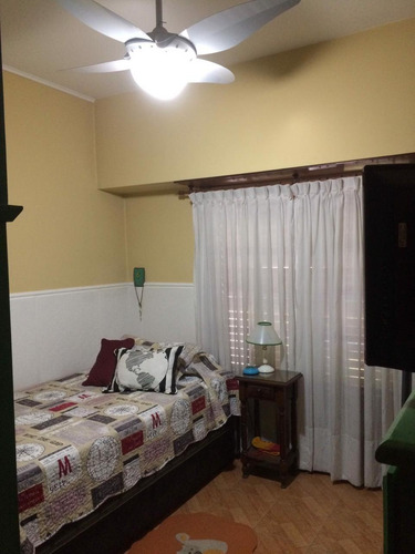 Imagen 7 de 14 de Venta De Casa En Burzaco