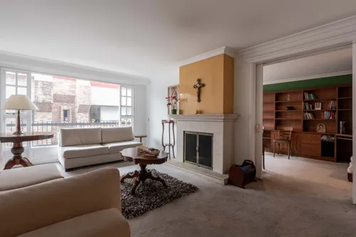 Casa En Venta En Chicó Navarra. Cod V5634