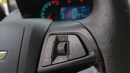 Chevrolet Onix 1.4 MPFI LTZ 8V FLEX 4P MANUAL