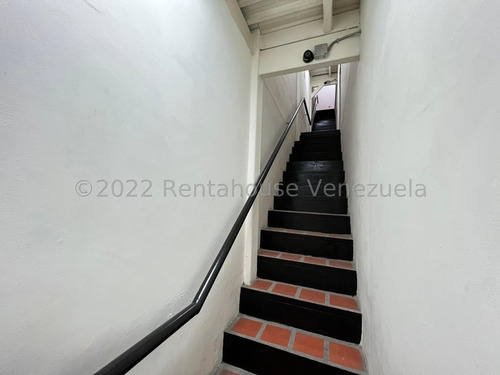 Imagen 18 de 30 de Mls#23-16097 Naomi Sanchez R. 0412 7381855 - Edificio Comercial En Venta En Catia