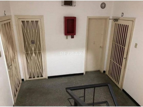 #006 Edificio En Venta En Las Mercedes Oportunidad De Inversión