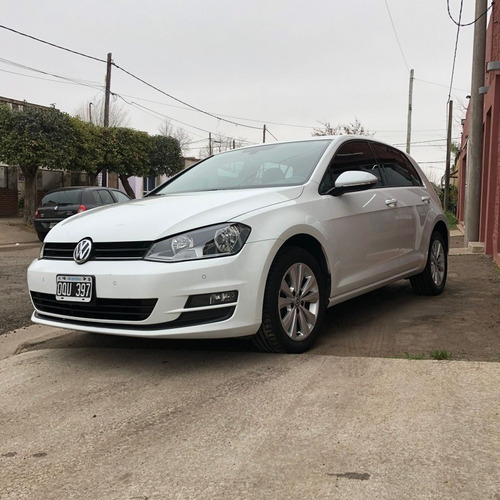 Imagen 3 de 5 de Volkswagen Golf 2015 1.4 Comfortline Tsi Dsg