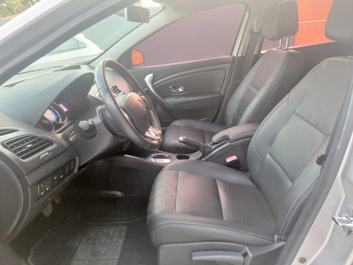 Renault Fluence 2.0 Dynamique Hi-flex 4p