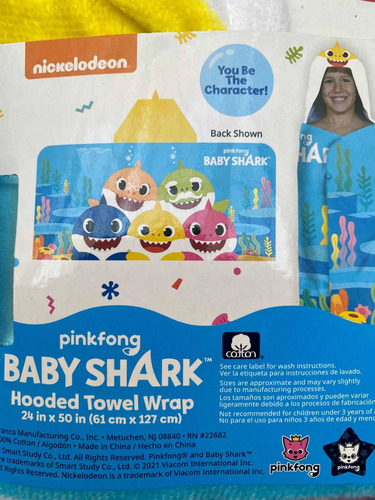 Toalla Baby Shark Infantil Pinkfong Niño Niña Capucha