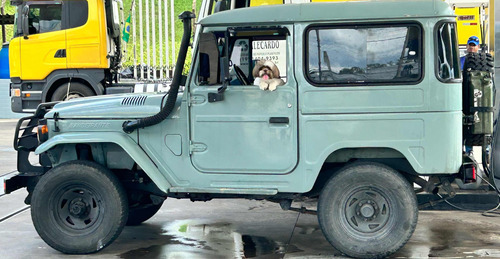 Toyota Bandeirante 3.7 Curta S/ Caçamba 2p