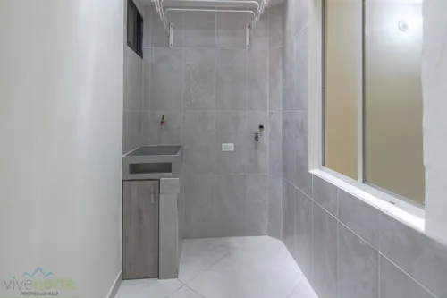 Casa En Venta En Casa Unifamiliar Búcaros Bello. Cod V13090