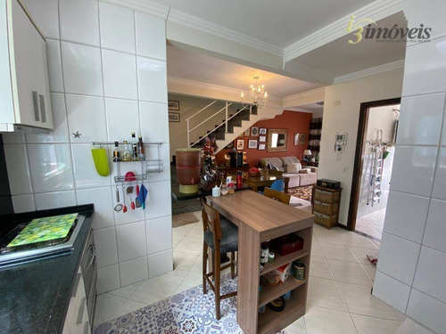 Imagem 15 de 30 de Casa Semi-mobiliada À Venda, Com 3 Dormitórios, Sendo 1 Suíte E 1 Vaga - Bairro Ariribá Em Balneário Camboriú-sc - Ca0408