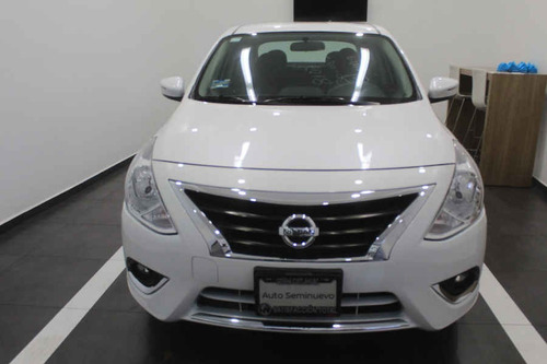 Imagen 2 de 15 de Nissan Versa 2019 4p Exclusive L4/1.6 Aut