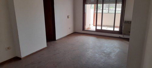 Imagen 20 de 25 de Departamento 5 Ambientes 3 Dormitorios 2 Baños Balcón Amplio