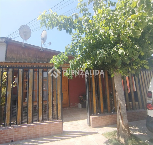 Casa En Venta De 4 Dorm. En Pasaje Cerrado, Puente Alto