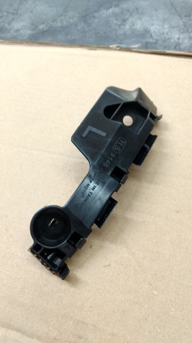 Guia De Fascia Delantera Izquierda Mazda 6 28887