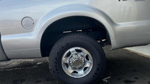 Ford F-250 3.9 Xl 4x2 2p