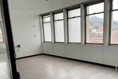 Oficina en arriendo