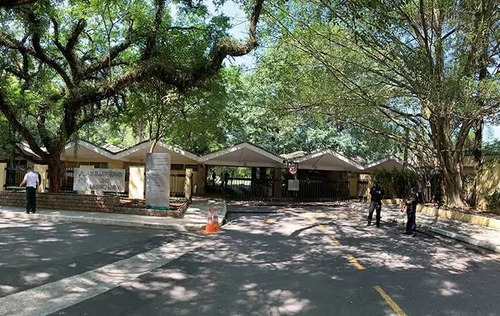Jazigo Com 3 Gavetas Cemitério Do Morumby - Taxa De Transferência Já Inclusa No Preço - Livre Para Pronto Sepultamento
