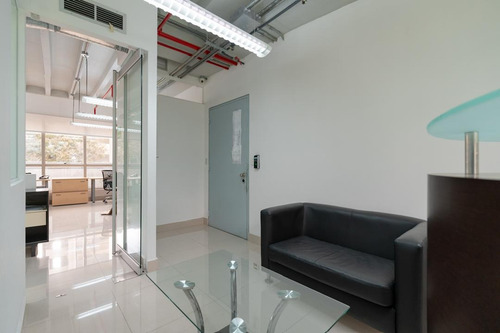 En Alquiler Oficina 127 Mt2 4 Dependencias/1b/2pe Santa Paula