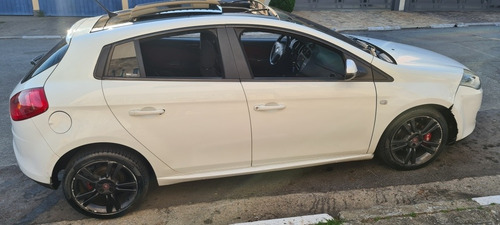 Imagem 3 de 9 de Fiat Bravo 2012 1.4 T-jet 5p