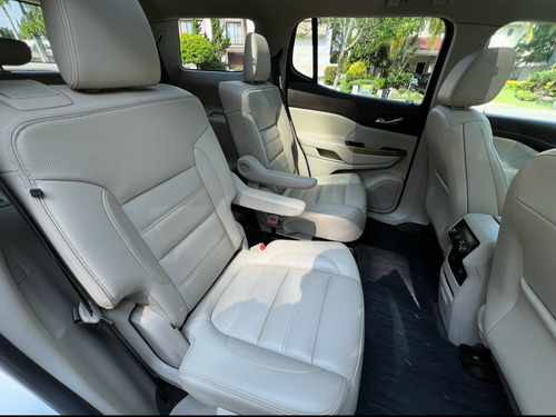 GMC Acadia 3.7 Denali At