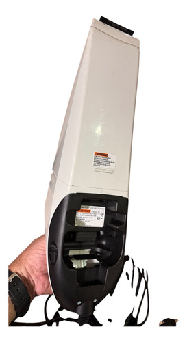 Aspiradora Portátil Black & Decker Av1200(auto/casa Rodante) Blanco (Usado)