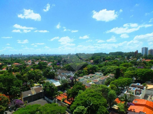 Apartamento Com 325m2 Em Andar Alto! Estuda Permuta! - 375-im62923