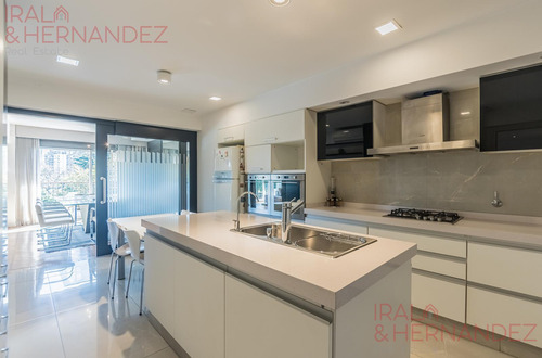 Imagen 9 de 30 de Venta De Departamento De 6 Ambientes En Duplex, Full Reciclado En Palermo.