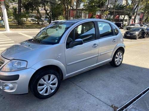 Imagem 3 de 9 de Citroën C3 2004 1.6 16v Glx 5p