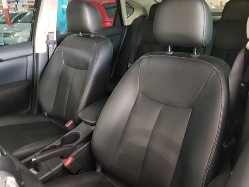 Nissan Sentra Sv 2017 - Flex - Automático