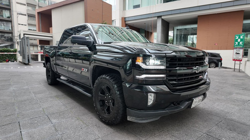 Chevrolet Cheyenne 6.2 2500 Cab Dob Midnight Edition 4x4 At