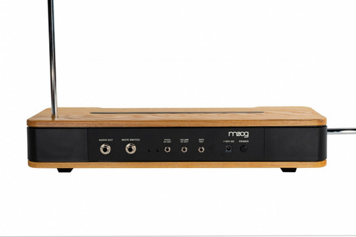 Imagen 5 de 10 de Etherwave Theremin Análogo De Moog Music Con Salidas Cv