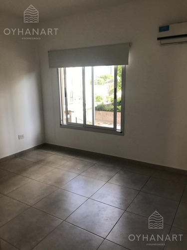Departamento Dos Ambientes - Escobar, Bernardo De Irigoyen 244