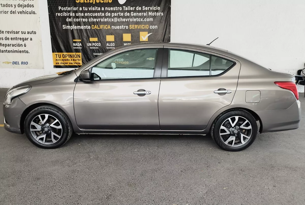 Nissan Versa 1.6 Advance At