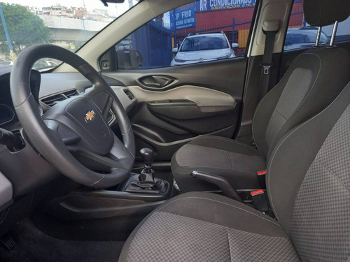Imagem 8 de 11 de Chevrolet Prisma 1.0 Mpfi Joy 8v Flex 4p Manual