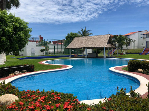 Casa En Renta En Zona Diamante 5 Minutos De La Playa