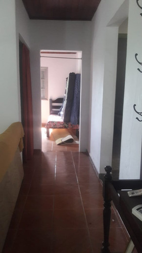 Imagem 8 de 15 de Chácara Ideal Para Moradia, Excelente Localização Ficando Somente À 03 Km Da Rodovia. - 257 - 34049927