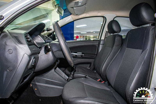 Imagem 9 de 12 de Volkswagen Gol 1.6 Msi Totalflex 4p Manual