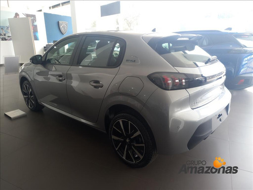 Peugeot 208 1.0 TURBO 200 FLEX STYLE CVT