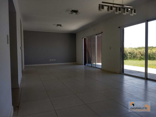 Imagen 11 de 15 de Casa En 1 Planta En Venta En El Cantón Islas, 4 Ambientes!
