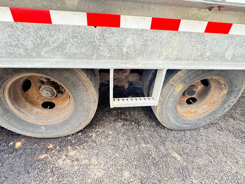 Remolque De Enganche American Trailer 28x90 2004 Gm108892