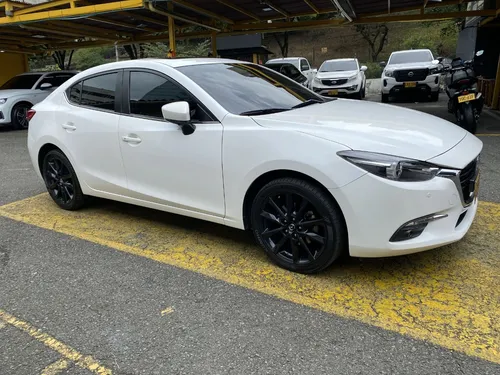 Mazda 3 2.0 Grand Touring Lx At 2018