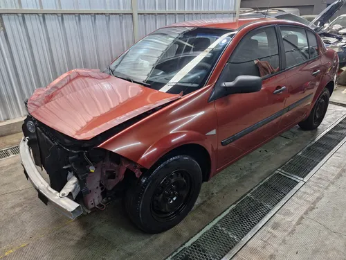 Renault Megane Ii -chocado-