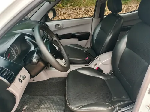 Mitsubishi L200 SPORTERO 2.5 Basica