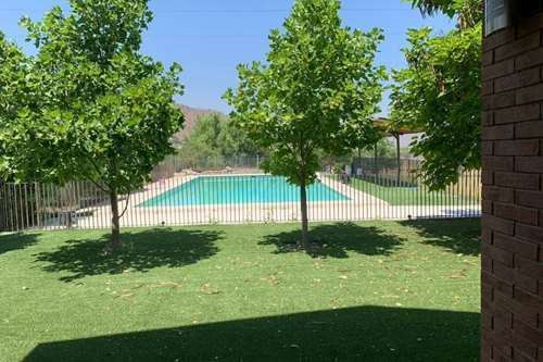 Excelente Casa De Estilo Inglés- Cancha De Golf