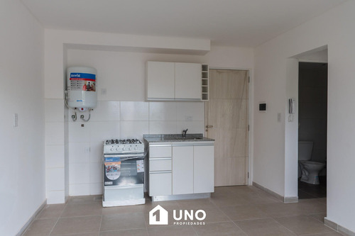 Imagen 8 de 19 de San Juan Y Vera Mujica - Dpto De 1 Dormitorio Externo. Posibilidad Cochera.