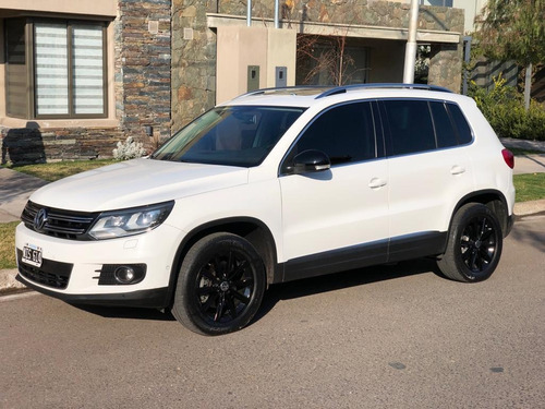 Imagen 2 de 10 de Volkswagen Tiguan 2013 2.0 Premium Tsi 200cv Tiptronic