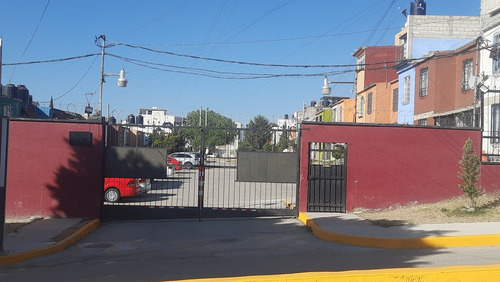 Casa En Venta Lomas De San Francisco Tepojaco