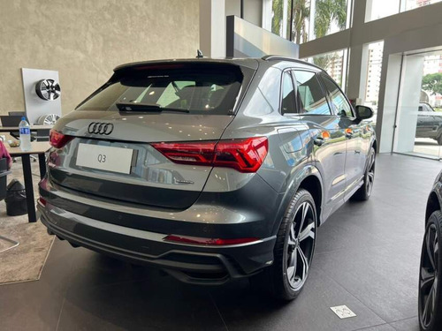 Audi Q3 2.0 40 TFSI GASOLINA PERFORMANCE BLACK PLUS QUATTRO TIPTRONIC