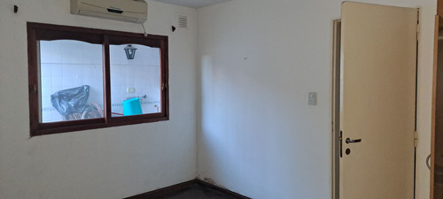 Ph En Venta 2 Amb Y Patio Pb Apto Credito Sarandi