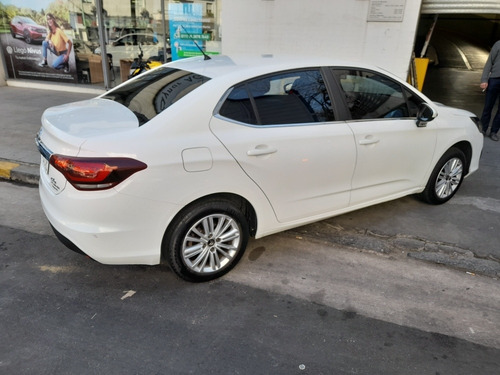 Imagen 3 de 18 de Citroën C4 Lounge 2018 2.0 Live 143cv