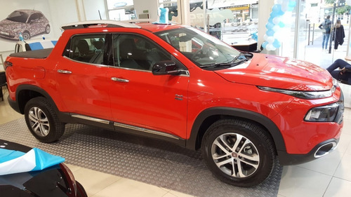 Imagen 8 de 15 de Fiat Toro 1.8 At6, Financiada , No Contado Disponible ( Men)