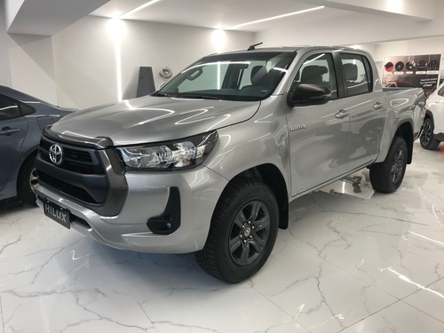 Toyota Hilux 4x4 Sr 2.8tdi Aut 6vel Entrega Inmediata 2025